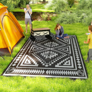 Reversible Outdoor Rug, Waterproof Plastic Straw With Carry Bag, 9 X 18, Black & Gray Square Patchwork