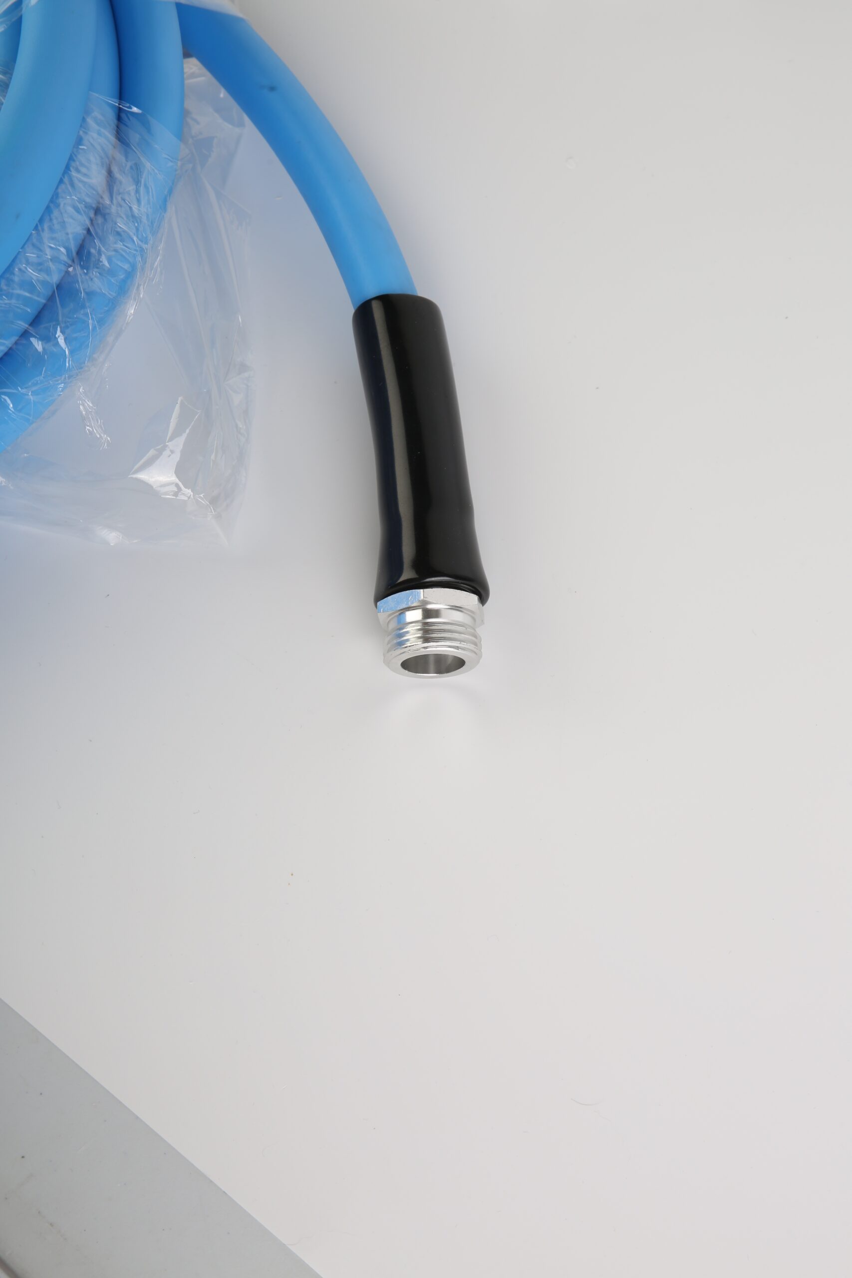 25FT-50FT Options -- 1Pc Non-Expanding Flexible Garden Hose Heavy Duty PVC Water Hose Leak-Resistant Kink-Free All-weather Burst 500PSI - Image 4