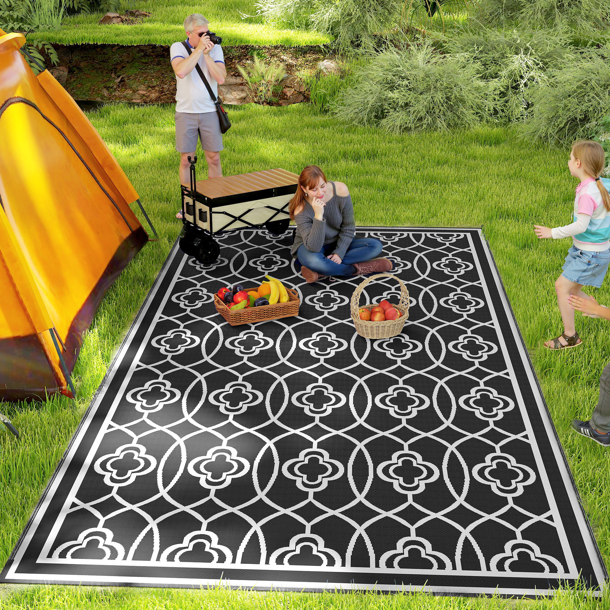 Reversible Outdoor Rug, Waterproof Plastic Straw With Carry Bag, 9 X 18, Black & White Lantern - Image 4