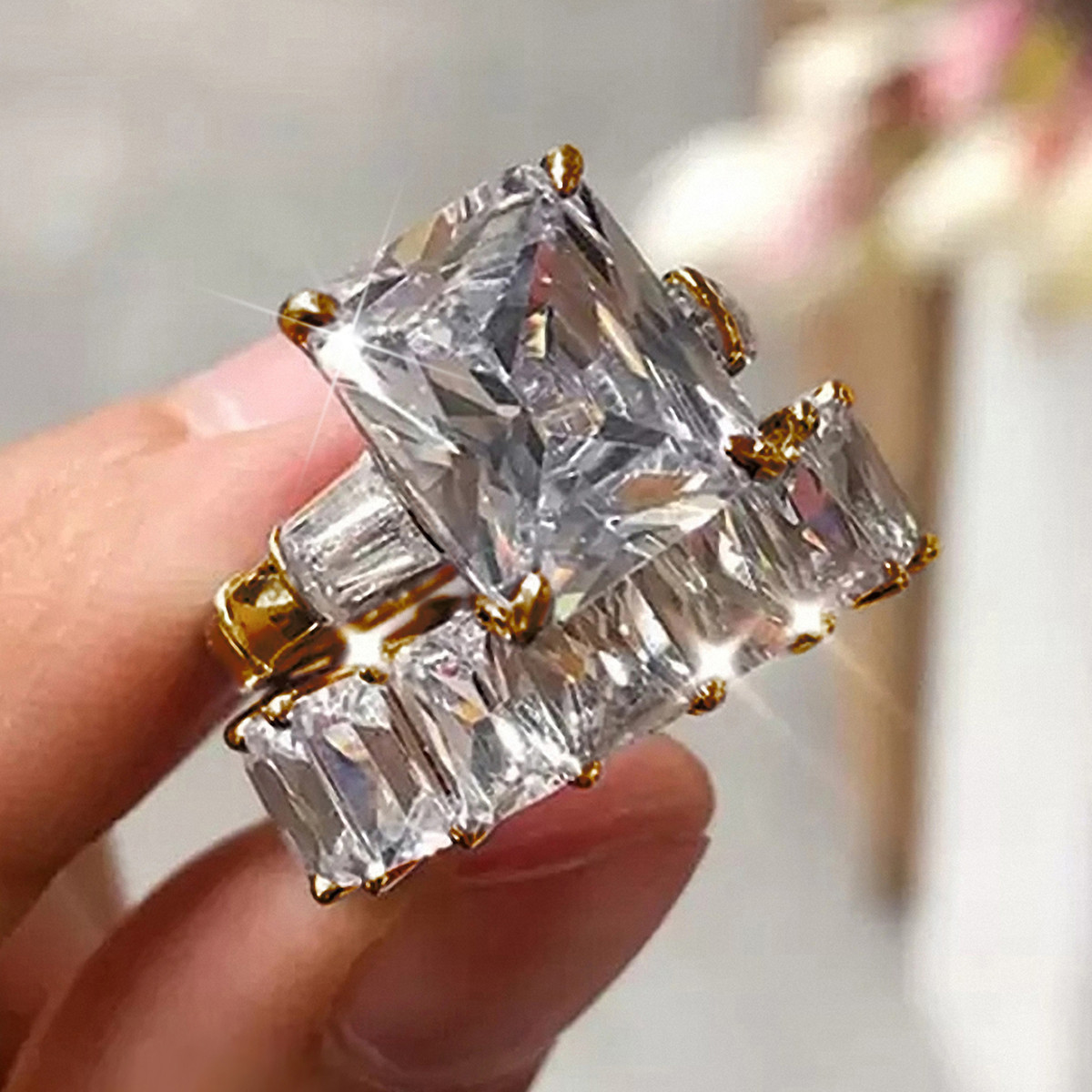 Fashionable Transparent Square Ring Sets Are Trending - Image 3
