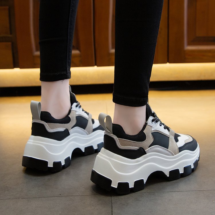 Muffins And Platform Daddy Shoes Are Trending On Instagram - Image 4