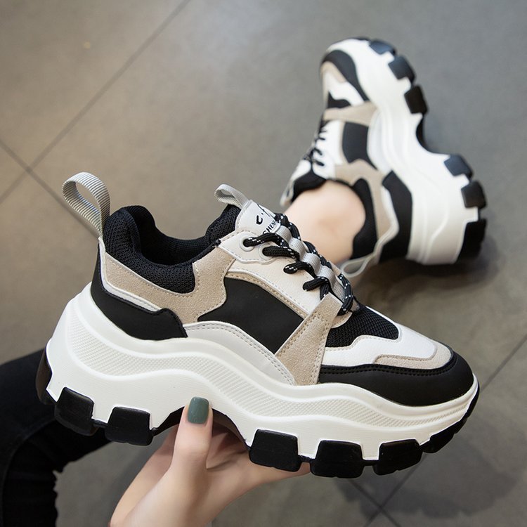 Muffins And Platform Daddy Shoes Are Trending On Instagram - Image 3