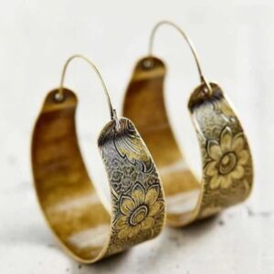 Hollow Pattern Lady Maillard Style Creative Exquisite Personality Trending Earrings