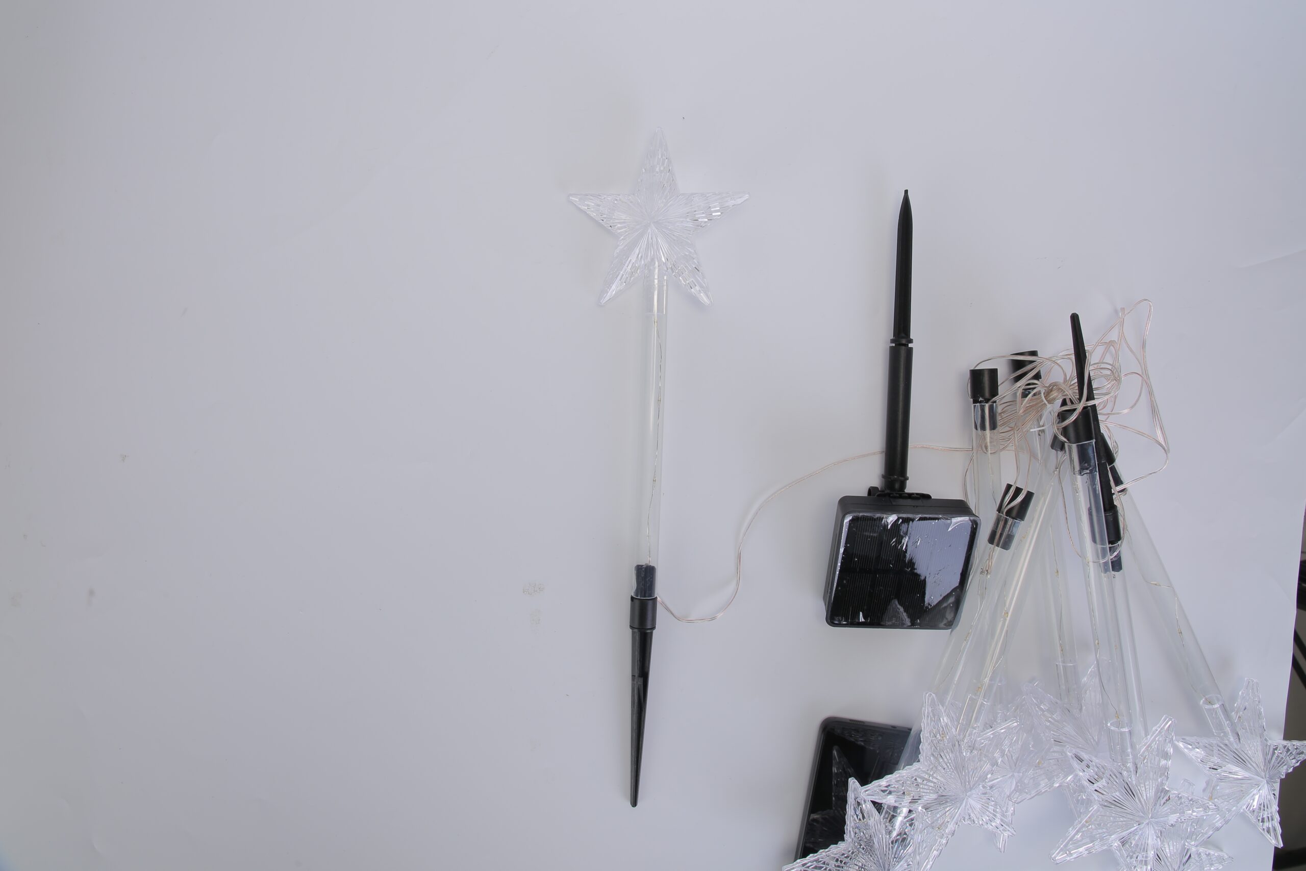 8Pack Christmas Solar Stake Light 64LED Beads Star Shaped Pathway Lights With 8 Lighting Modes IP64 Waterproof Xmas Decoration For Garden Patio Yard Porch Driveway - Image 8